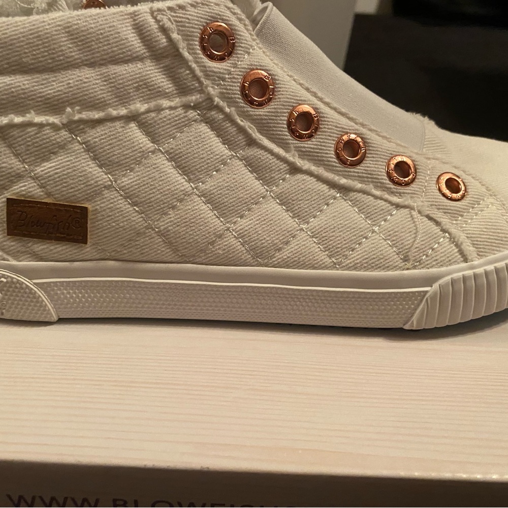 Canvas Shoes
